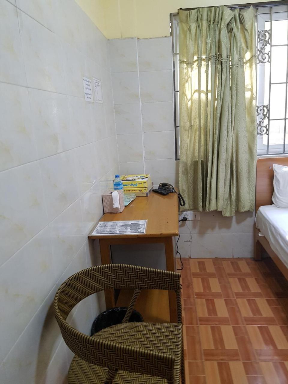 Shwe Eain Si Guest House - Burmese Only Myeik Εξωτερικό φωτογραφία